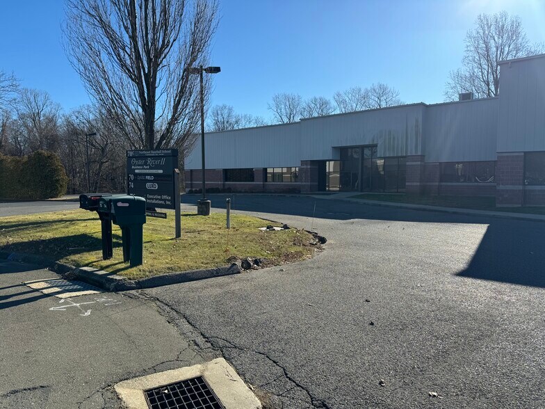 More Photos Of 70-76 Robinson Blvd, Orange Warehouse For Lease