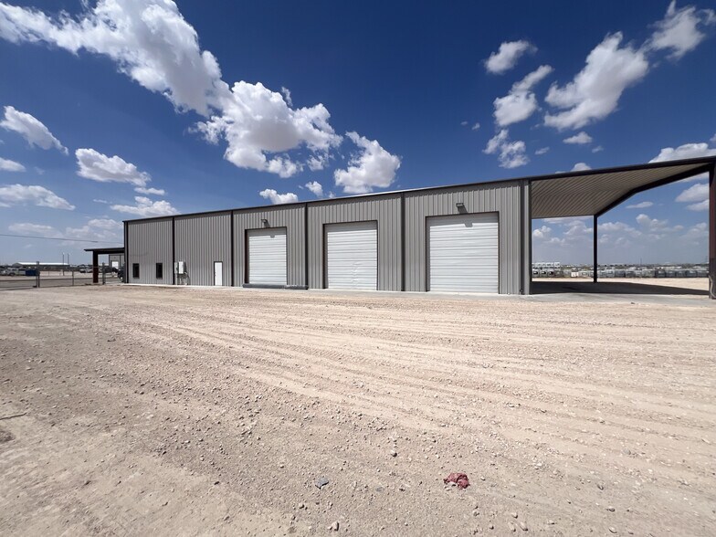 Primary Photo Of 6407 S County Road 1273, Midland Warehouse For Lease