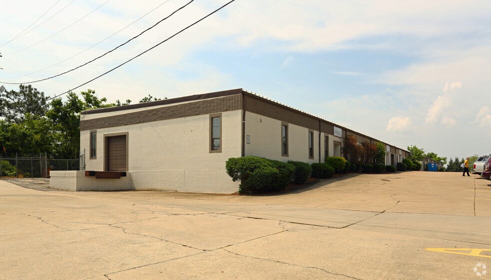 More Photos Of 5816 Shakespeare Rd, Columbia Light Distribution For Lease