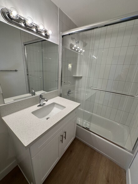 More Photos Of 2226 Voorhees Ave, Redondo Beach Apartments For Sale