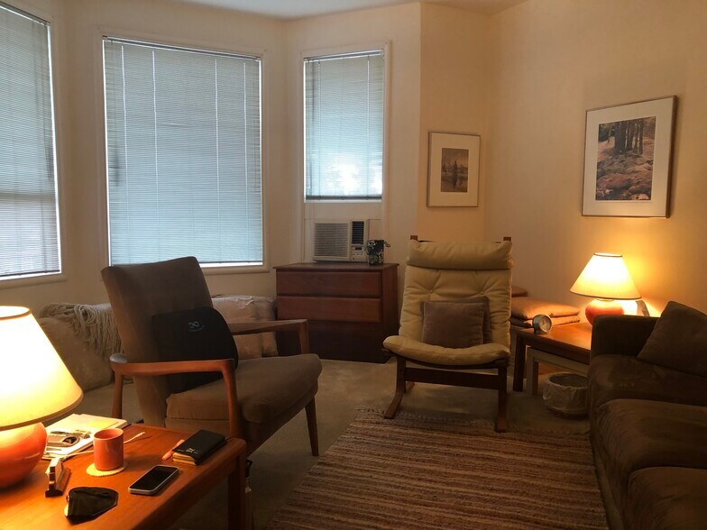 More Photos Of 6097-6099 Claremont Ave, Oakland Storefront Retail Office For Sale