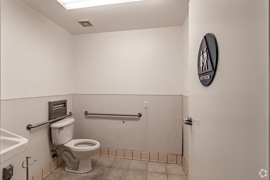More Photos Of 10120-10130 Garden Grove Blvd, Garden Grove Unknown For Lease
