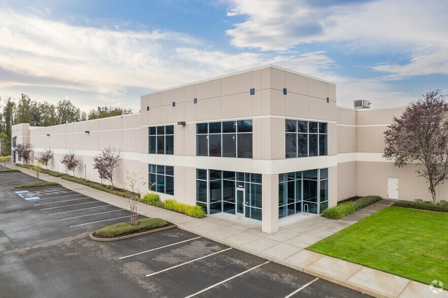 Primary Photo Of 19018 NE Portal Way, Portland Manufacturing For Lease