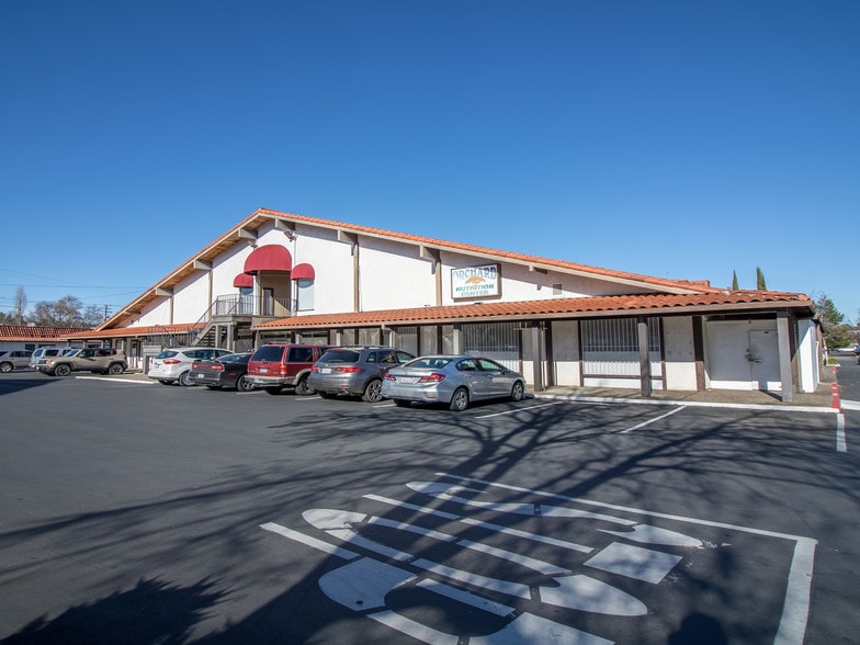 More Photos Of 221 Locust St, Redding Unknown For Lease