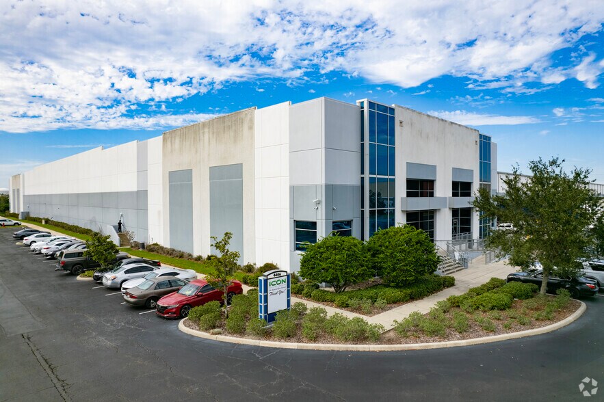 More Photos Of 4406 Madison Industrial Ln, Tampa Distribution For Lease