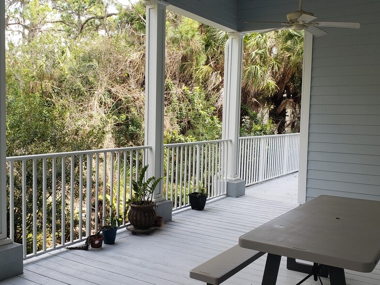 More Photos Of 9021-9027 Town Center Pky, Bradenton Office For Lease