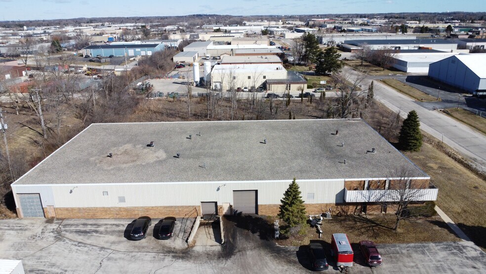 More Photos Of 2885 S 163rd St, New Berlin Manufacturing For Sale
