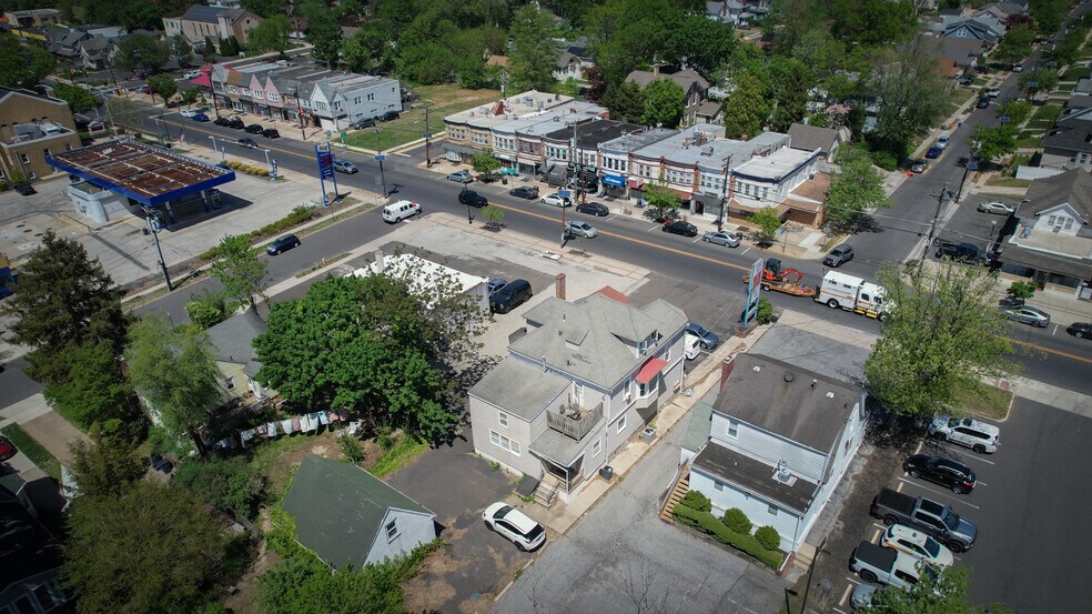 More Photos Of 604 White Horse Pike, Oaklyn Storefront For Sale