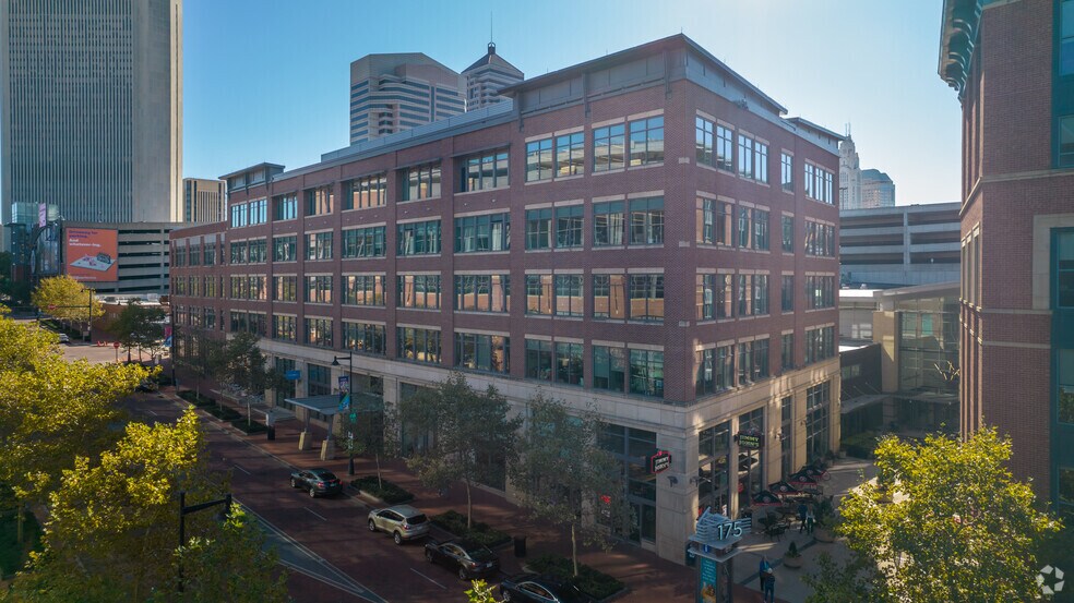 More Photos Of 125-155 W Nationwide Blvd, Columbus Office For Lease
