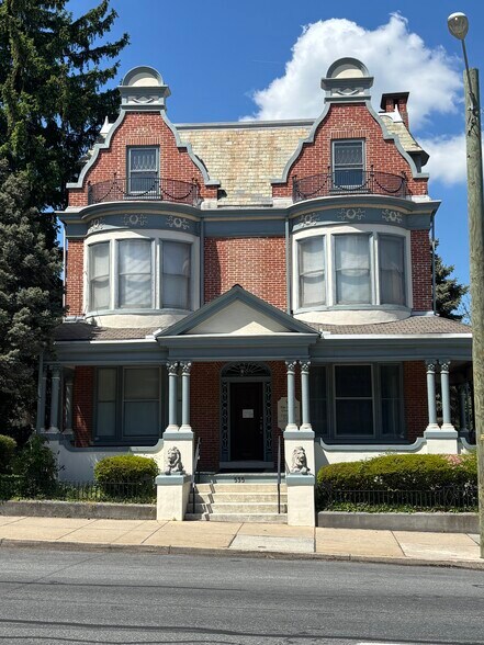 More Photos Of 535 W Orange St, Lancaster Office For Lease