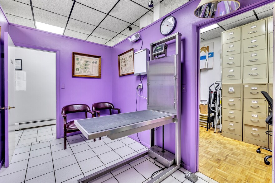 More Photos Of 2879 Fairfield Ave, Bridgeport General Retail For Sale