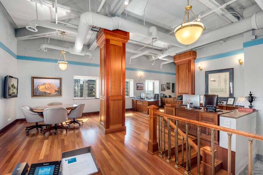 More Photos Of 1601 Arapahoe St, Denver Office For Sale