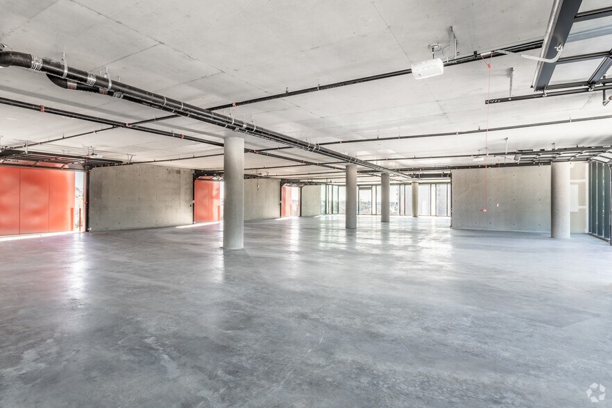 More Photos Of 845 15th St, San Diego Office For Lease