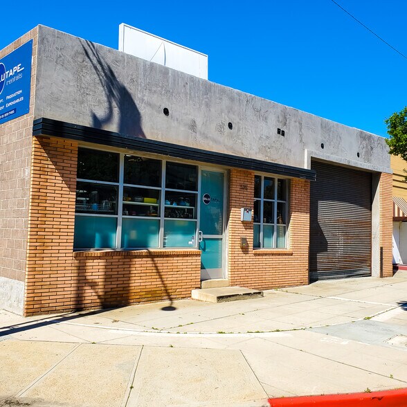 More Photos Of 525 S Flower St, Burbank Warehouse For Lease