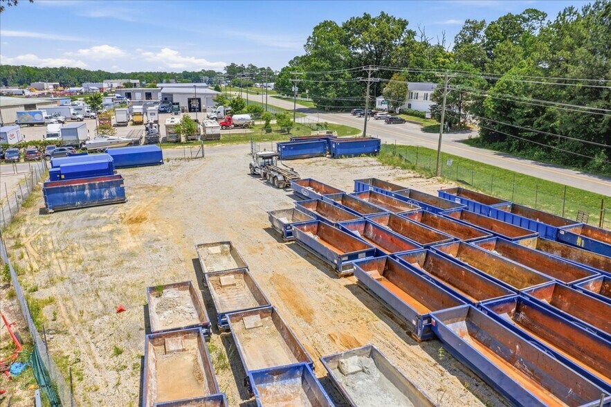 More Photos Of 1601 W Hundred Rd, Chester Warehouse For Sale