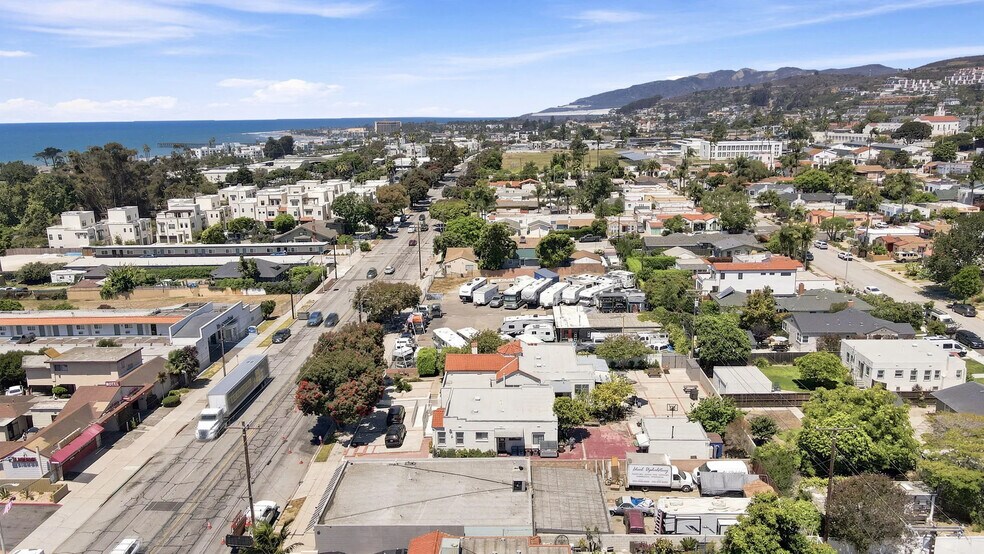 More Photos Of 1681 E Thompson Blvd, Ventura Rehabilitation Center For Sale