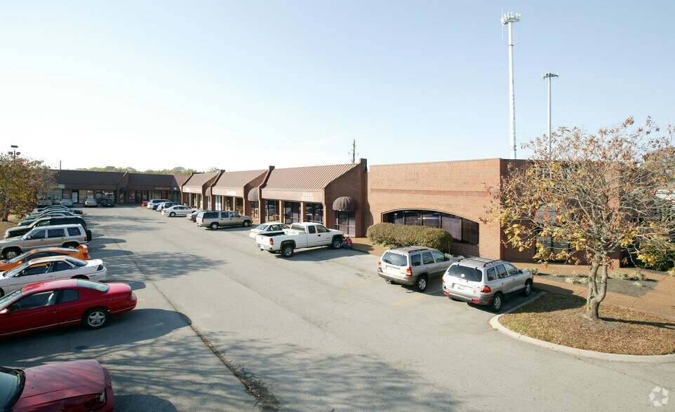 More Photos Of 4825 Trousdale Dr, Nashville Unknown For Lease