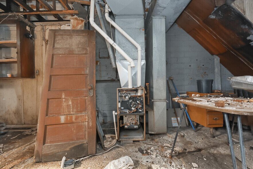 More Photos Of 1215 South Ave, Niagara Falls Religious Facility For Sale
