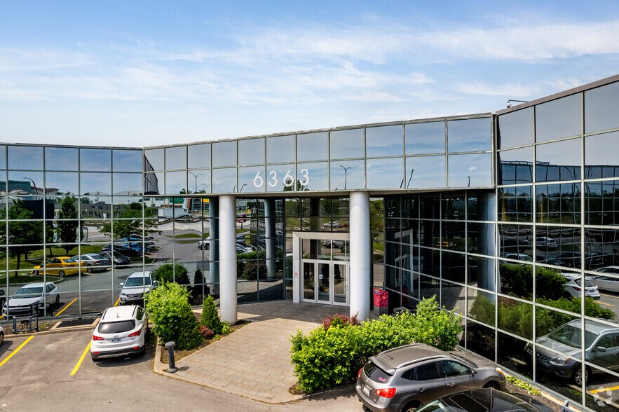 More Photos Of 6363 Rte Transcanadienne, Montréal Medical For Lease