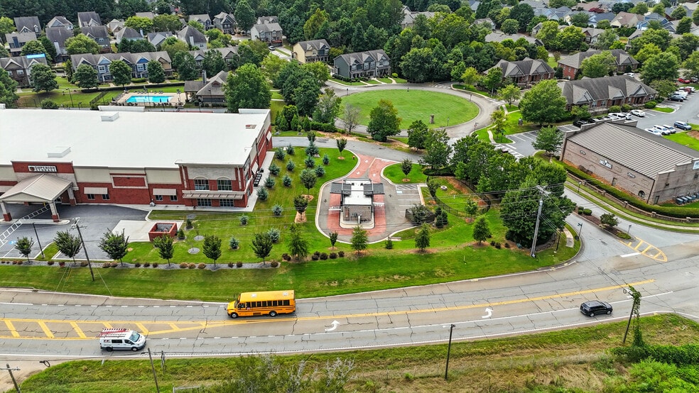 More Photos Of 4240 Hickory Flat Hwy, Canton Storefront For Lease