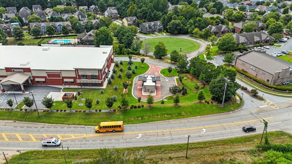 More Photos Of 4240 Hickory Flat Hwy, Canton Storefront For Sale