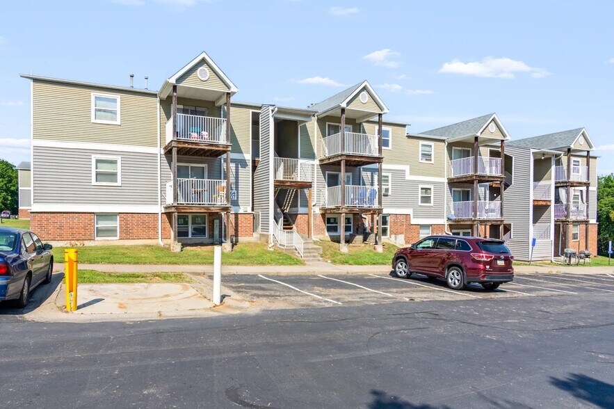 More Photos Of 6421 Manchester Ave, Kansas City Apartments For Sale