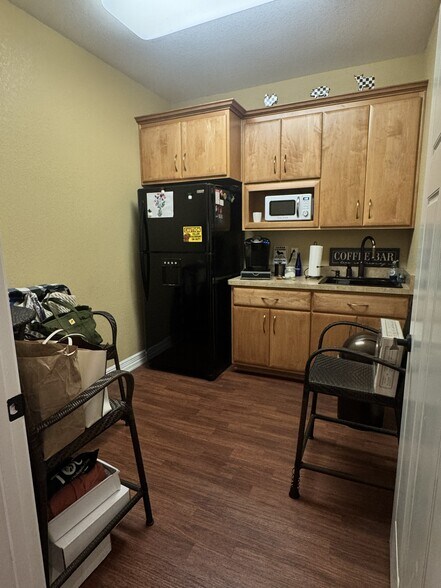 More Photos Of 1910 Buford Blvd, Tallahassee Office For Lease