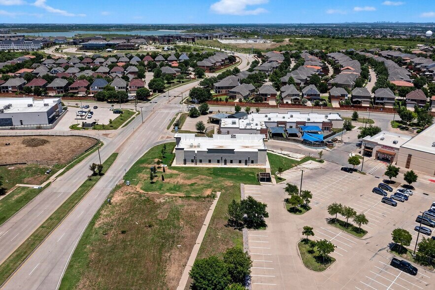 More Photos Of 8500 Olympus Blvd, Irving Office For Sale