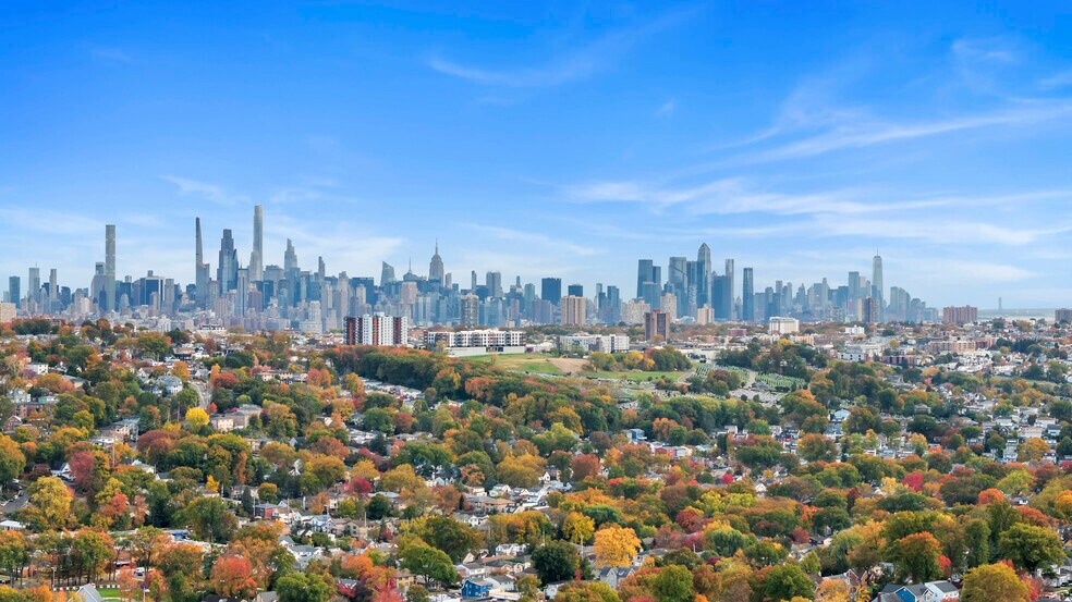 More Photos Of 824 N Broad Ave, Ridgefield General Retail For Sale