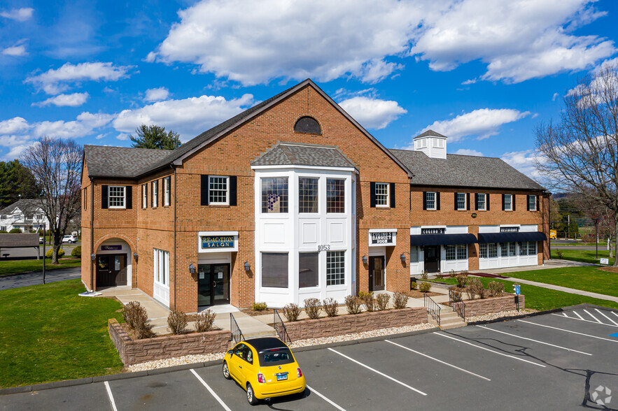 Primary Photo Of 1053 Farmington Ave, Farmington Coworking Space