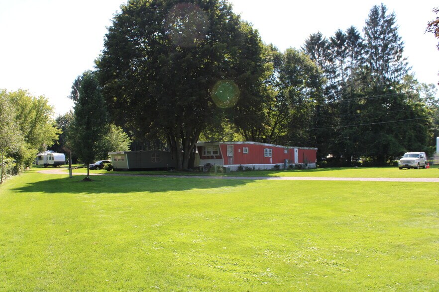 More Photos Of 47 S Genesee St, Fillmore Manufactured Housing Mobile Home Park For Sale