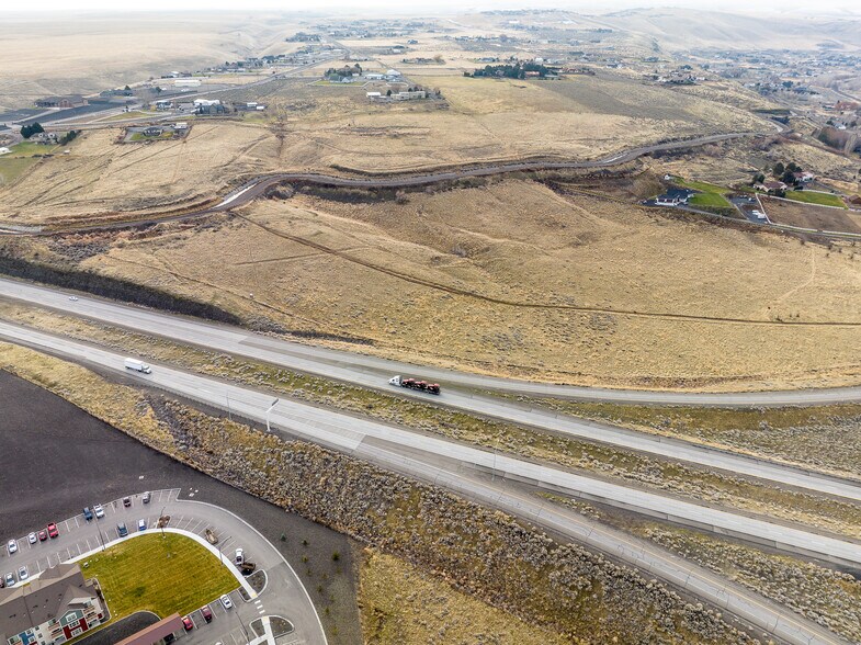 More Photos Of Badger, Kennewick Land For Sale