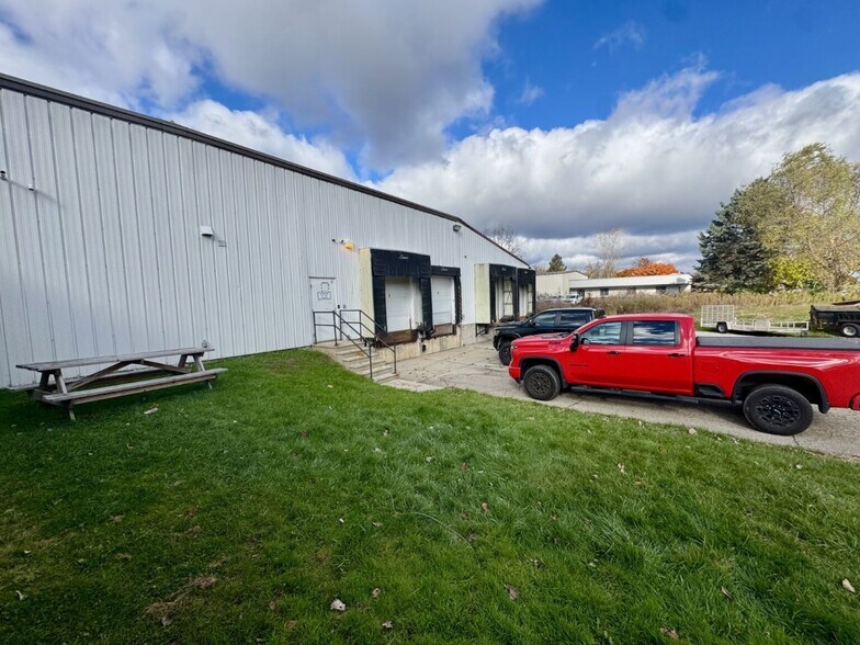 More Photos Of 2871 Jolly Rd, Okemos Food Processing For Lease