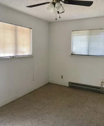 More Photos Of 530 E Hwy 69, Denison Office For Sale