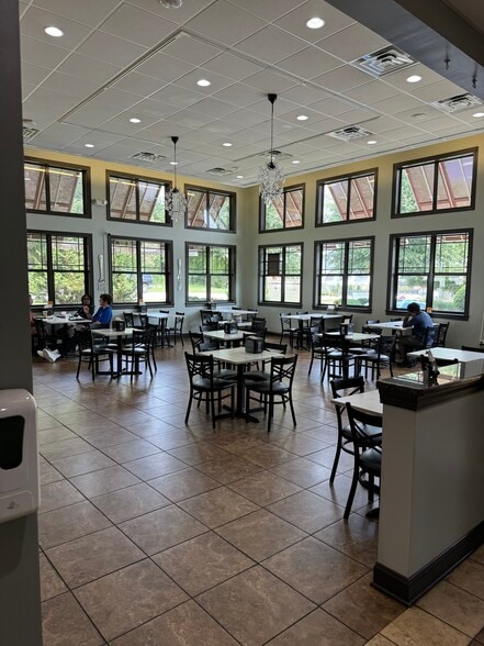 More Photos Of 912 S Batesville Rd, Greer Restaurant For Lease