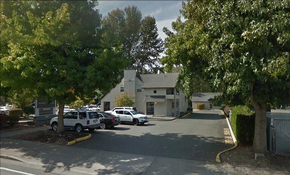 More Photos Of 3806 9th St SW, Puyallup Freestanding For Lease