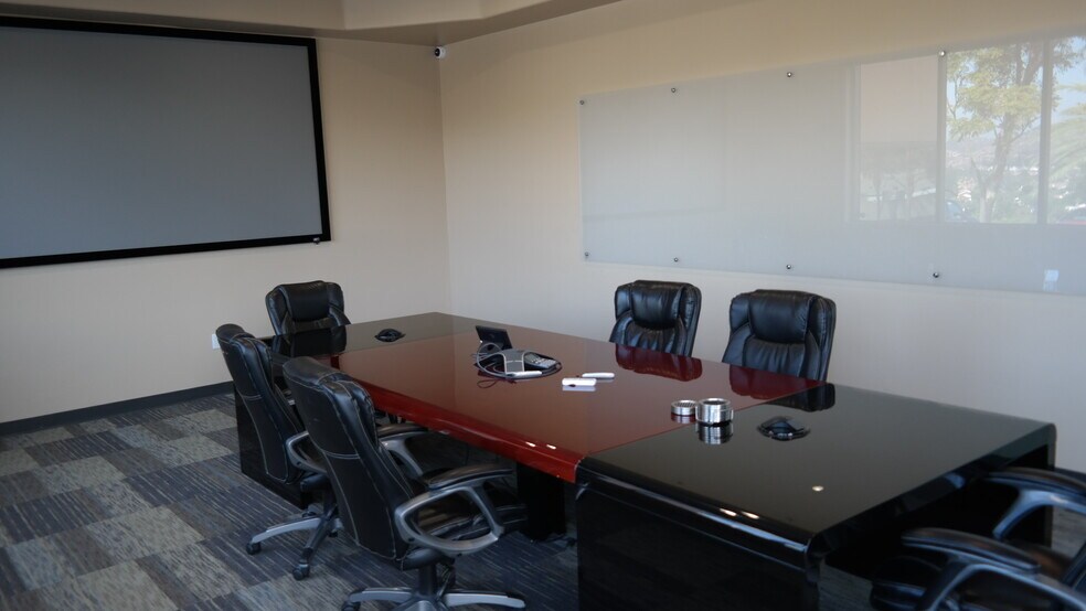 More Photos Of 11413 W Bernardo Ct, San Diego Office For Lease