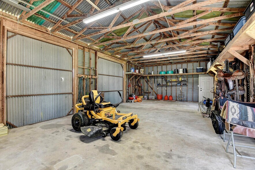 More Photos Of 27160 State Highway 56, Whitesboro Land For Sale