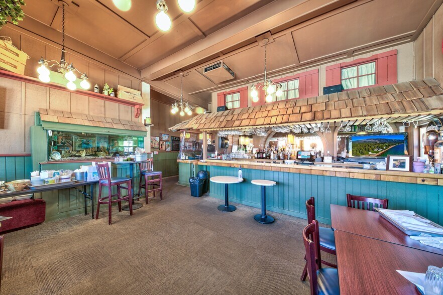 More Photos Of 3450 Lake Tahoe Blvd, South Lake Tahoe Restaurant For Lease