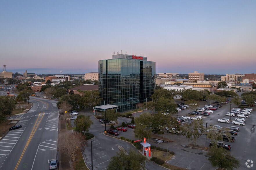 More Photos Of 125 W Romana St, Pensacola Office For Lease