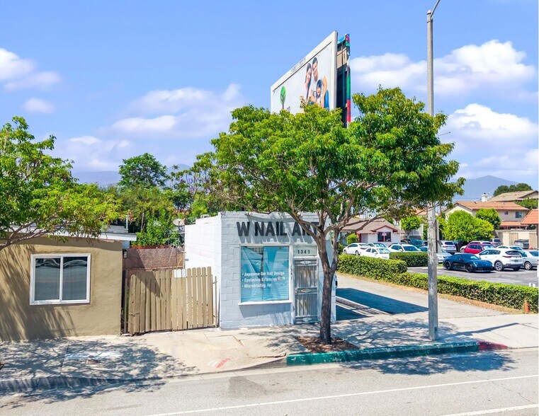 More Photos Of 1341-1343 E Las Tunas Dr, San Gabriel Storefront Retail Residential For Sale
