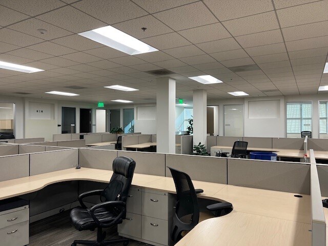 More Photos Of 9616 Archibald Ave, Rancho Cucamonga Unknown For Lease