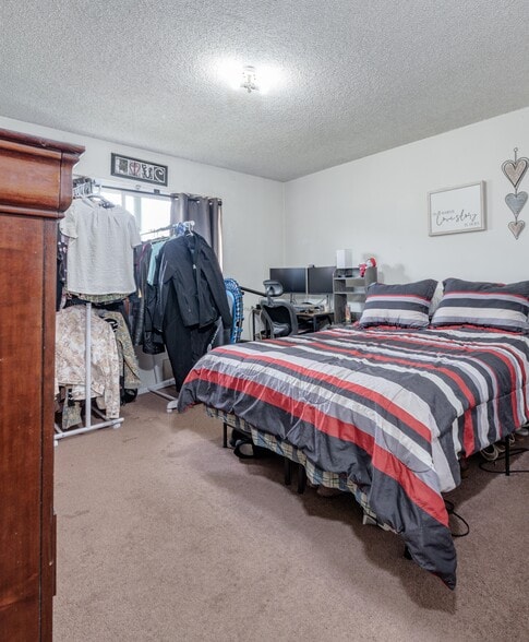 More Photos Of 10921 Walnut St, Los Alamitos Apartments For Sale