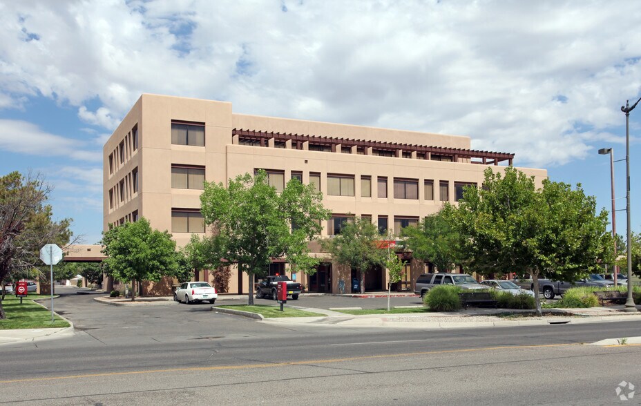 More Photos Of 101 S Main St, Belen Office For Sale