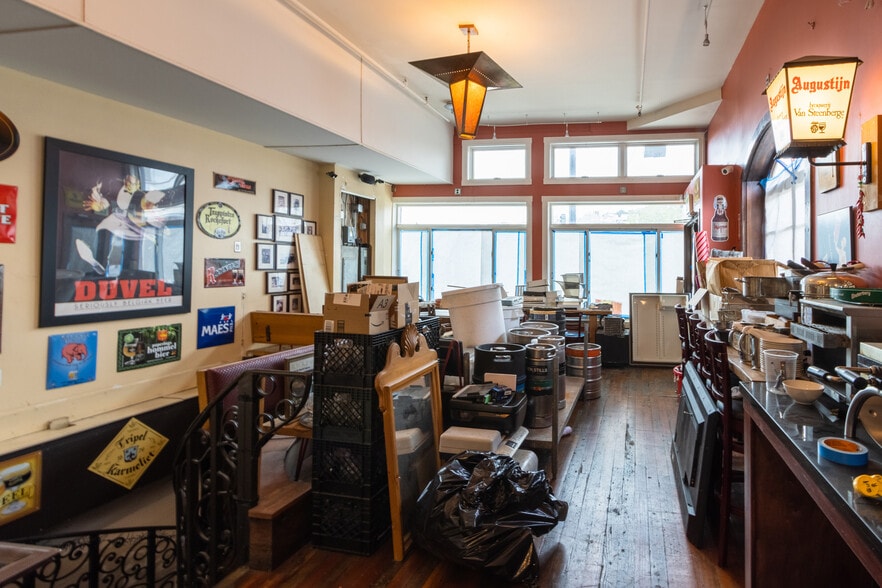 More Photos Of 800 Greenwich St, San Francisco Storefront Retail Residential For Lease