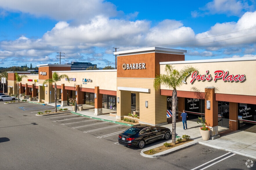 More Photos Of 23642 Rockfield Blvd, Lake Forest General Retail For Lease