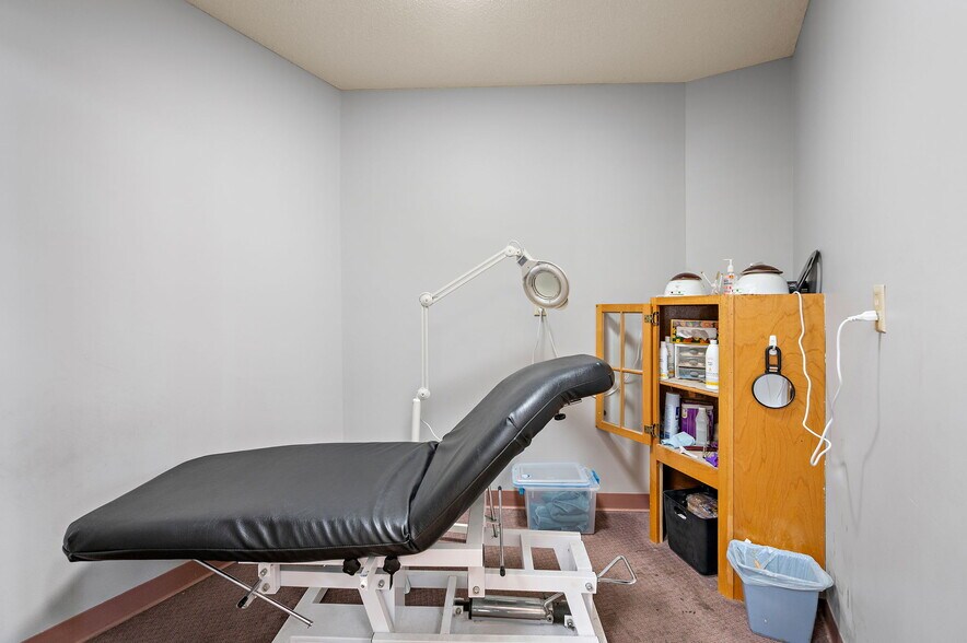 More Photos Of 321 Central Ave W, Saint Michael Freestanding For Sale