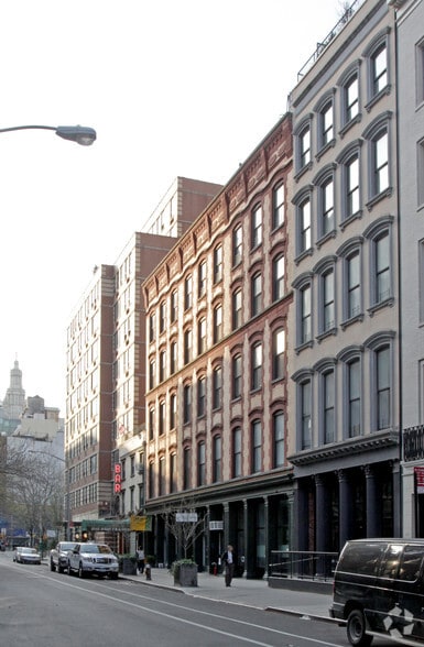 More Photos Of 139 Reade St, New York Apartments For Lease