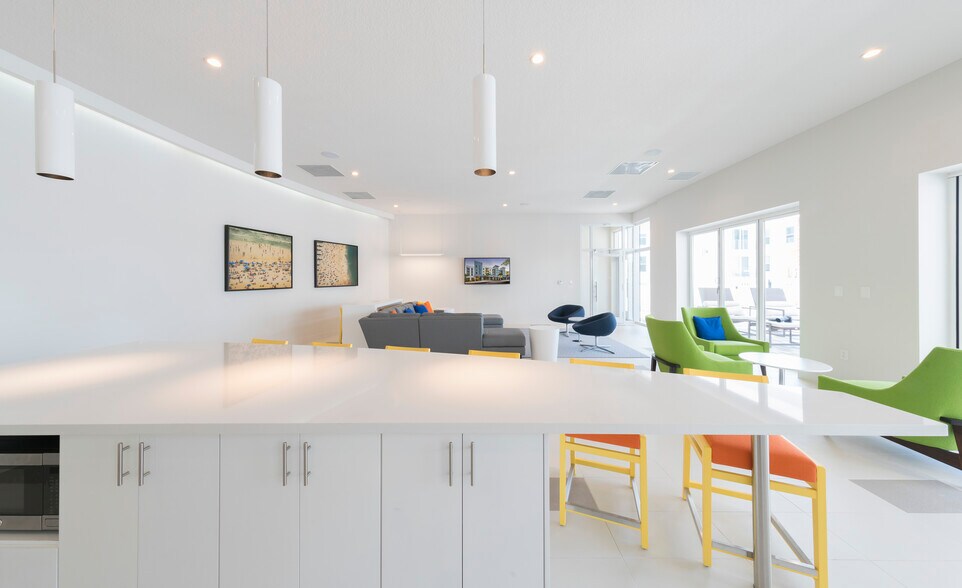 More Photos Of 190 SE 5th Ave, Delray Beach Apartments For Lease