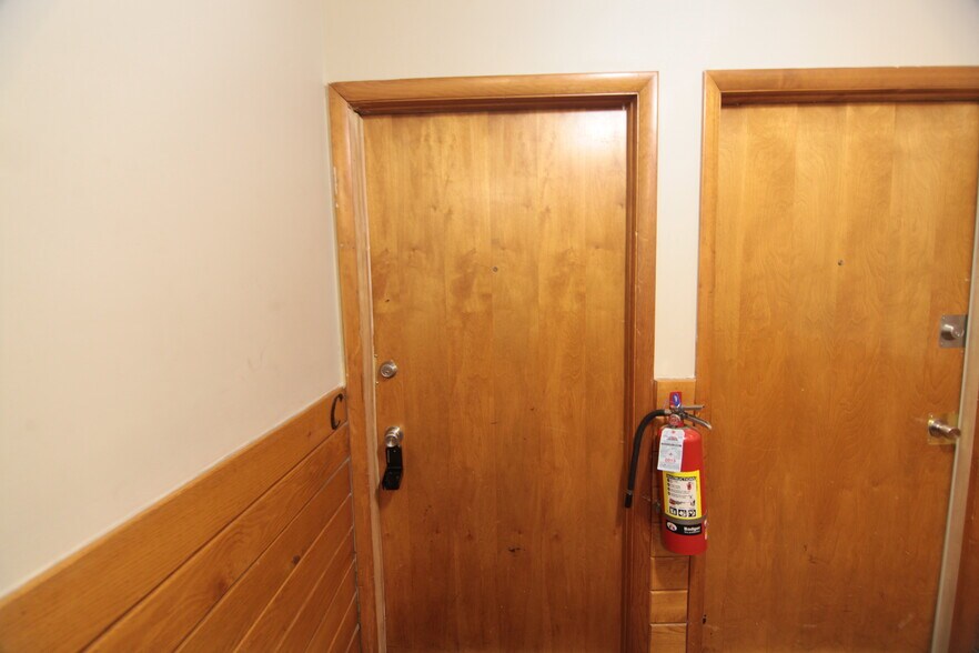 More Photos Of 1524 38th St, Rock Island Office Residential For Sale